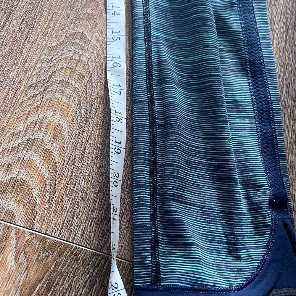 Lululemon high waist with pocket bleu and green - Picture 6 of 9